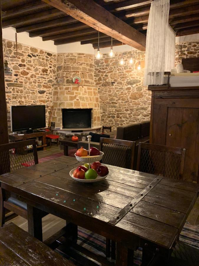 Apollona Areti'S Traditional House מראה חיצוני תמונה